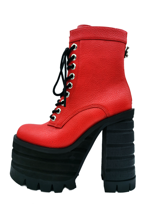Diesel Boot