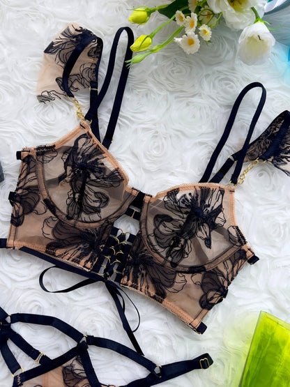 Diana Black Sculpting Body Lingerie Set