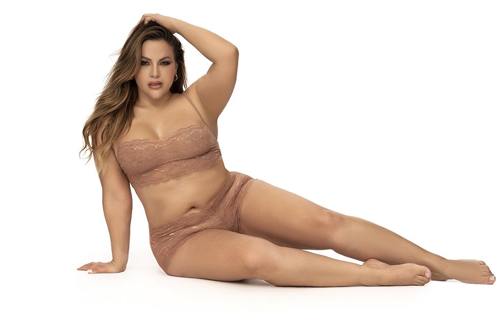 Mapale 206X Curvy Size Panty and Top Lace Set Color Cocoa.