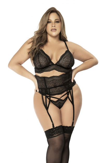Mapale 8682X Curvy Size Three Piece Set Color Black.