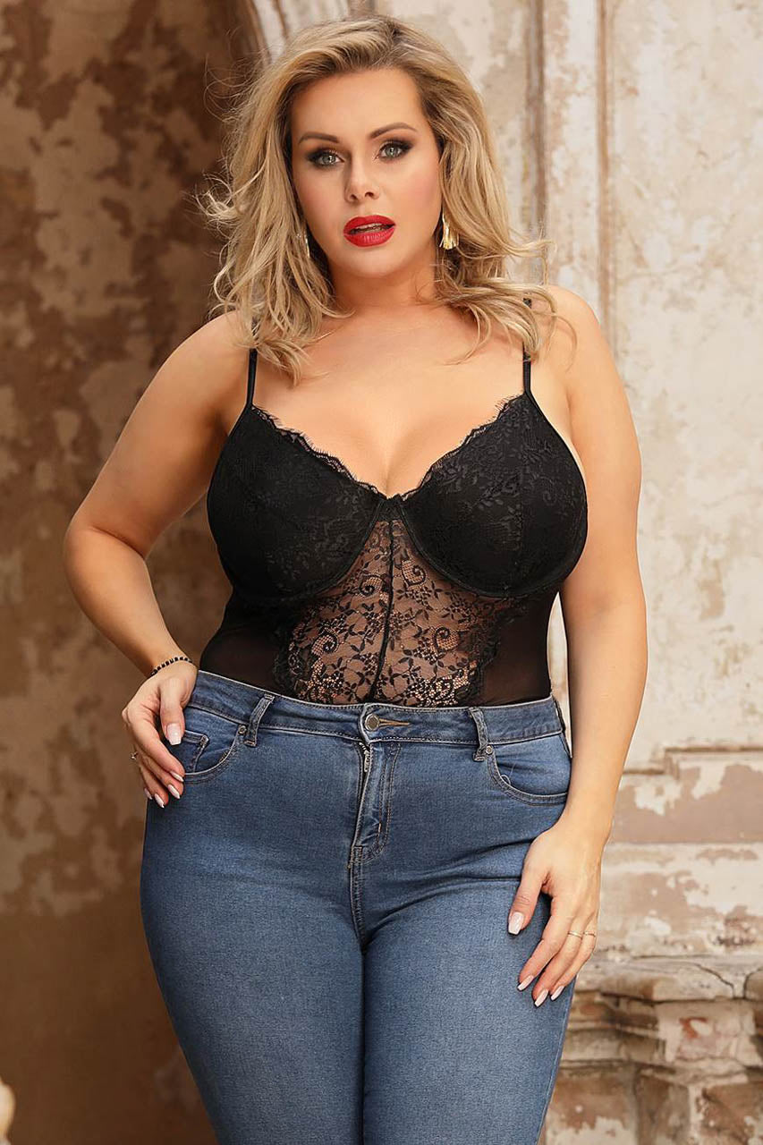Plus Size Lace Underwire Teddy.
