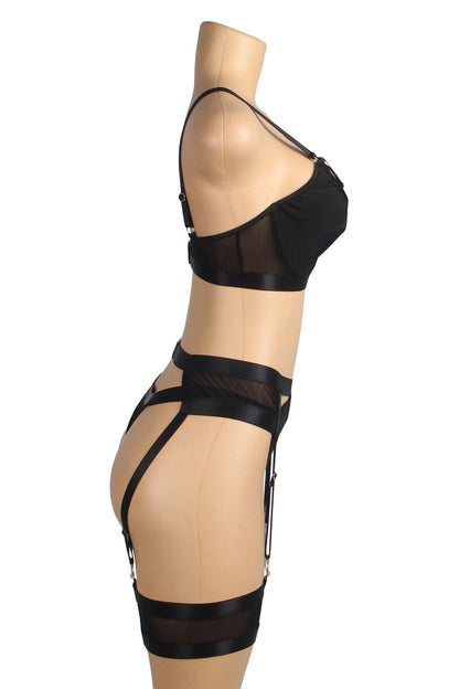Bondage Bra and Garterbelt Set.
