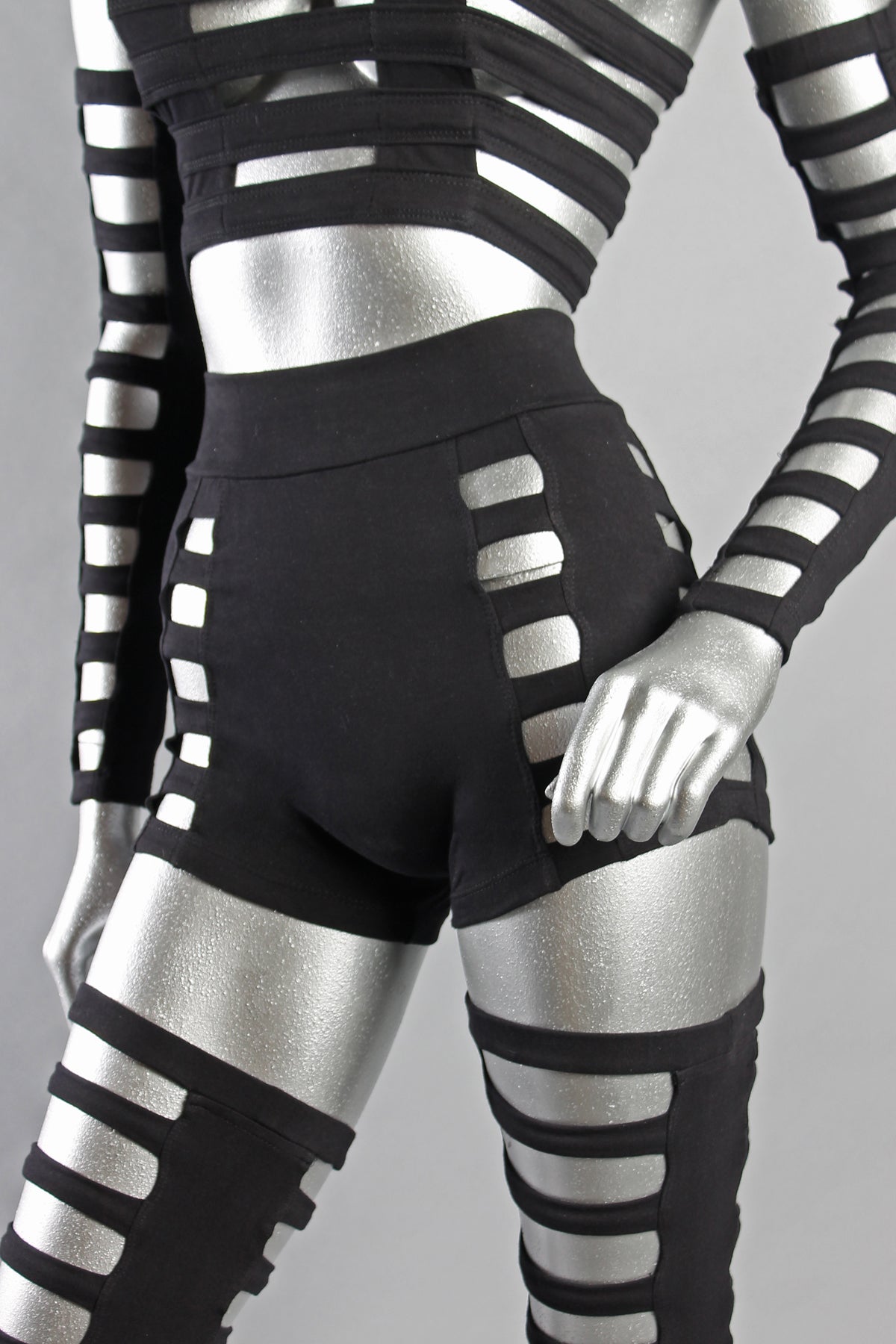 Five and Diamond Cage Shorts - black cotton