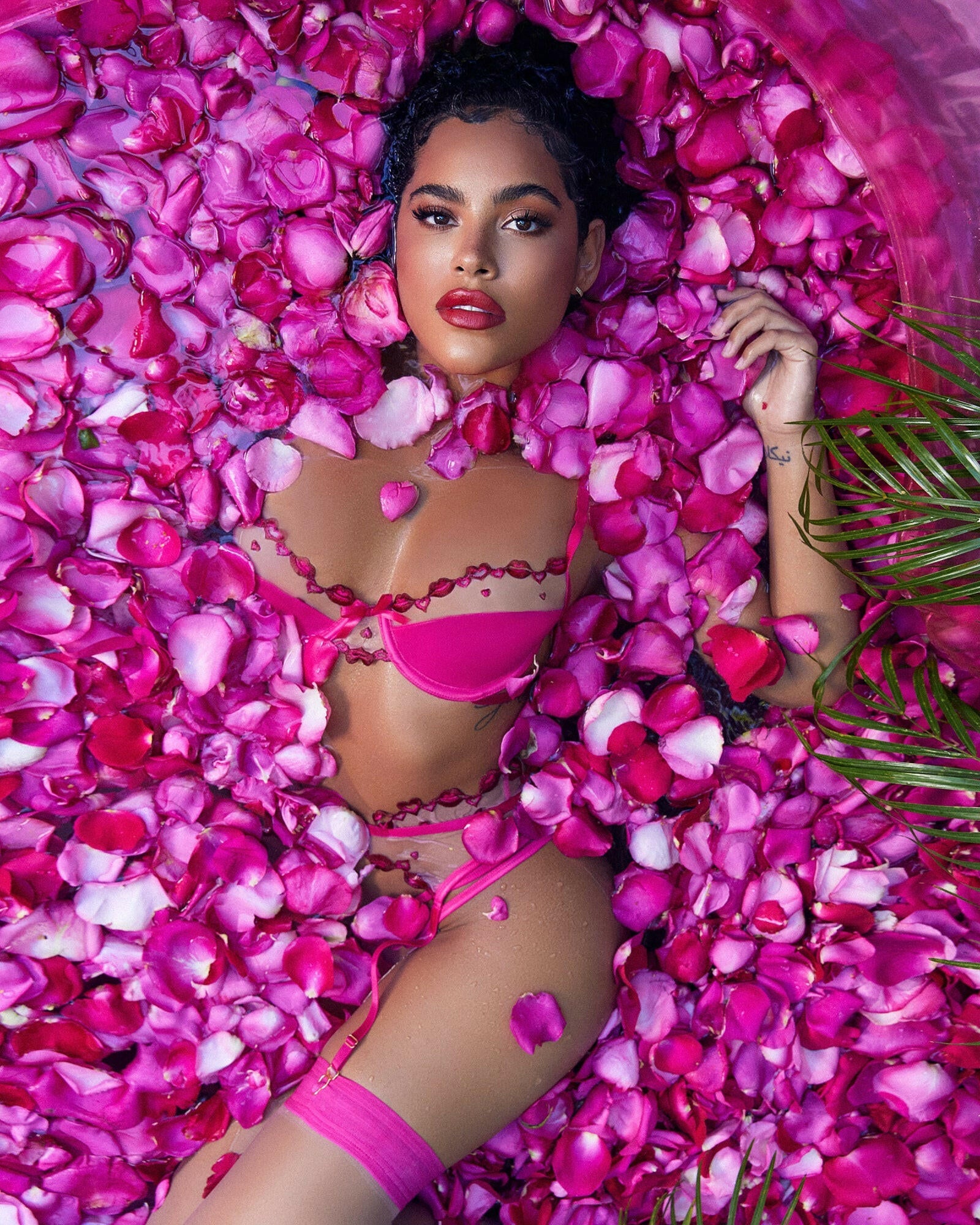 Roma Kiss & Tell 3-Piece Garter Set Roma Confidential.